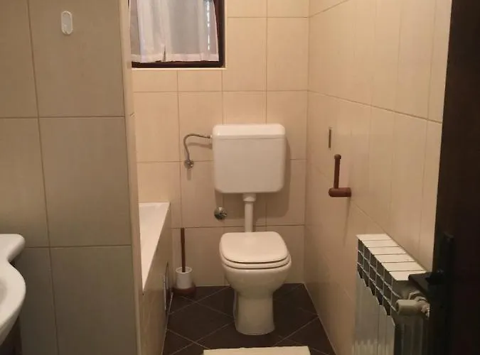 Apartman In With Sea View, Balcony, Wifi Palit
